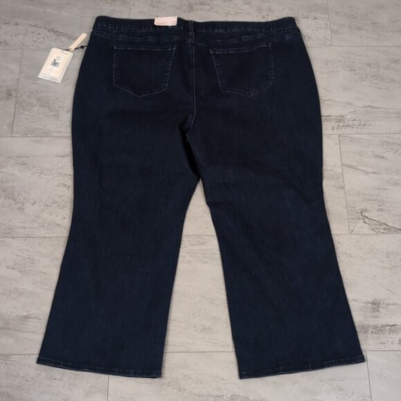 NYDJ Relaxed Flare Ankle Jeans Lift Tuck Slimming Technology Waist Match Genesis - Picture 9 of 16